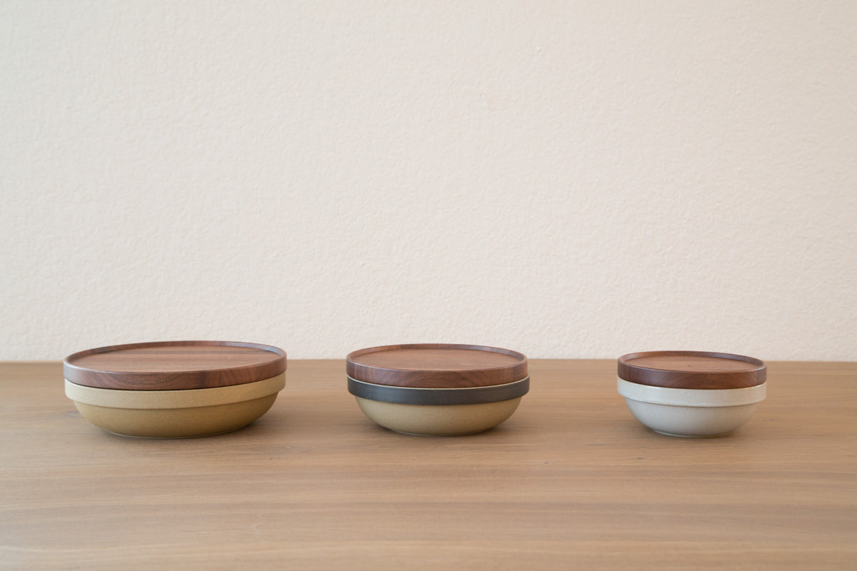 Round Bowl, Gloss Gray-Bowl-Hasami Porcelain-5.75"-JINEN