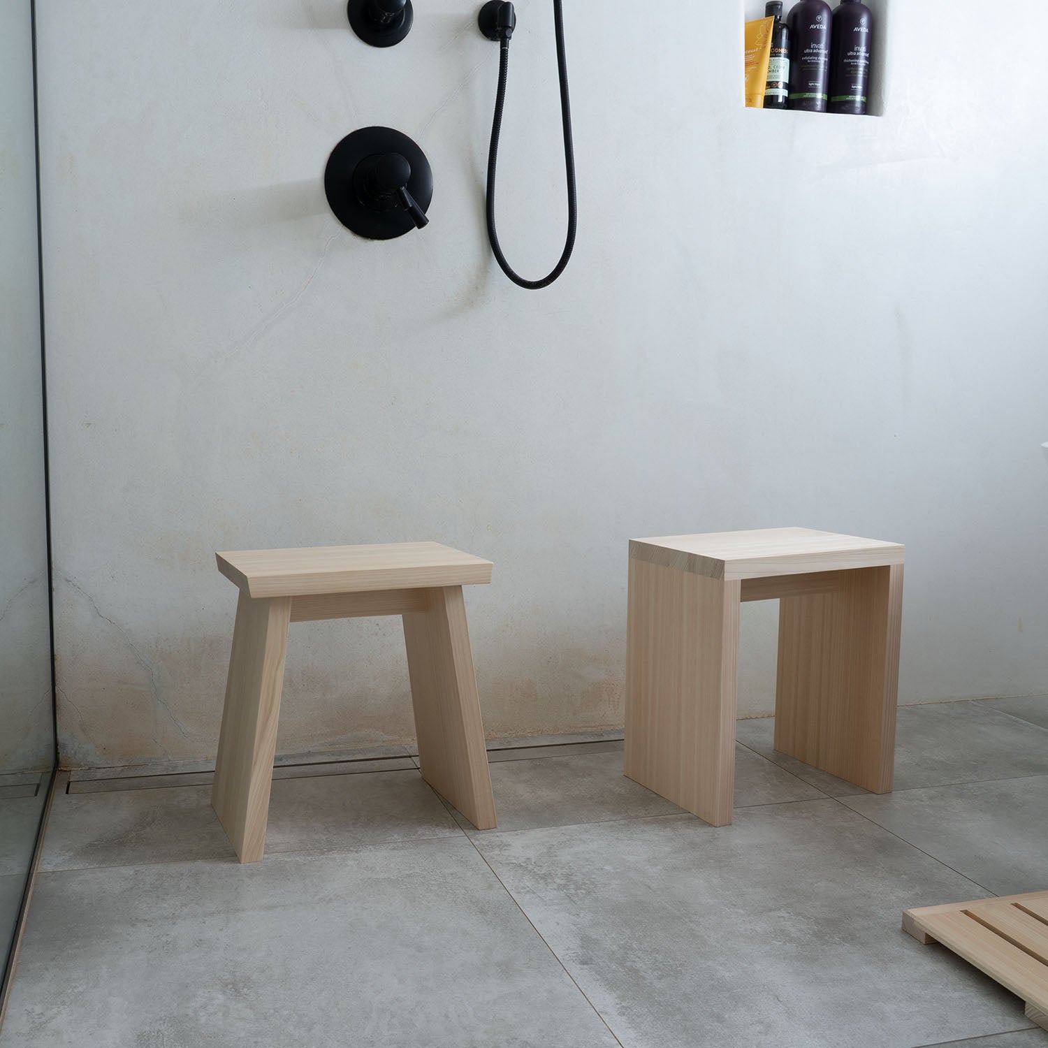Hinoki Bath Stool - Torii