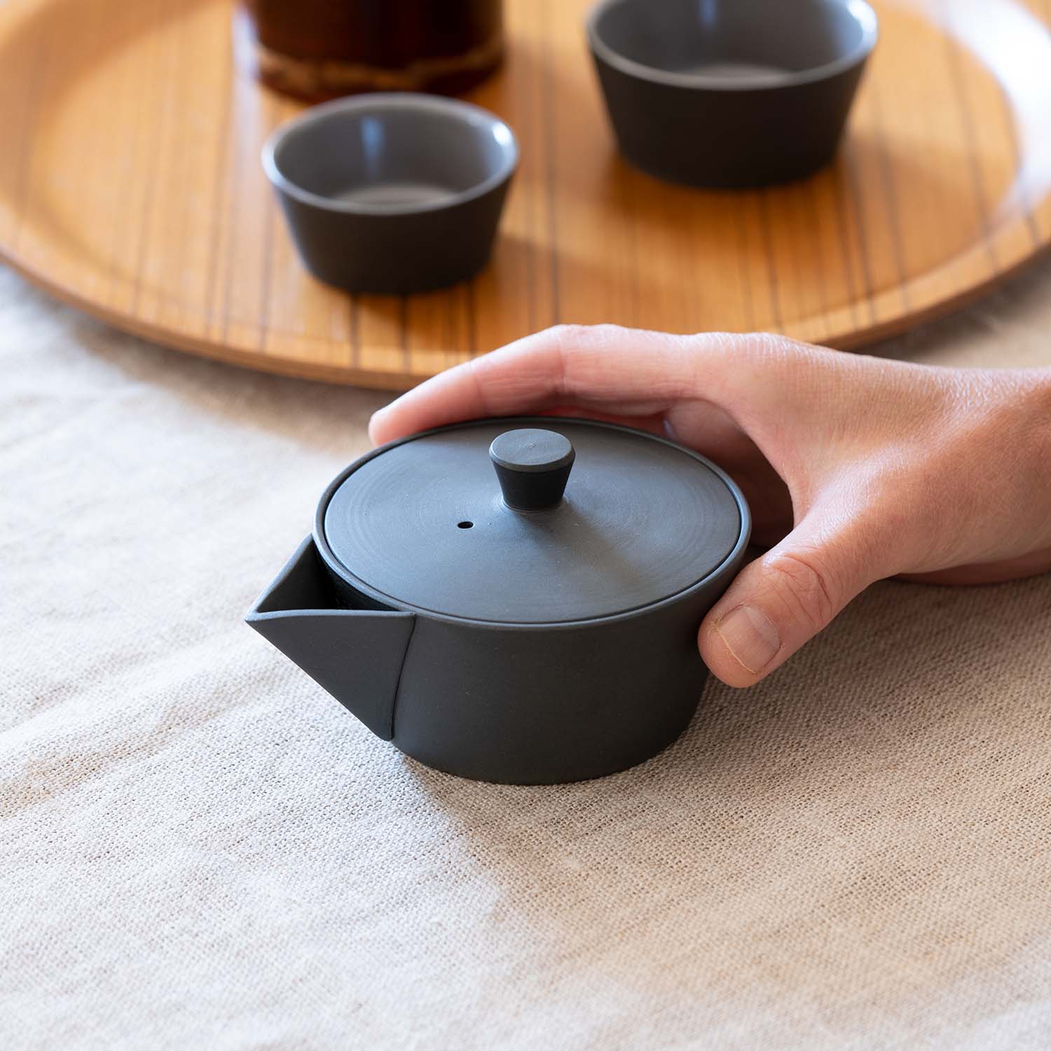 Ireko Chaki - Teapot & Cup Set